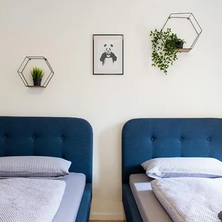 Nuerburgring Industrial Design House, Grosser Garten, Bbq * Adenau