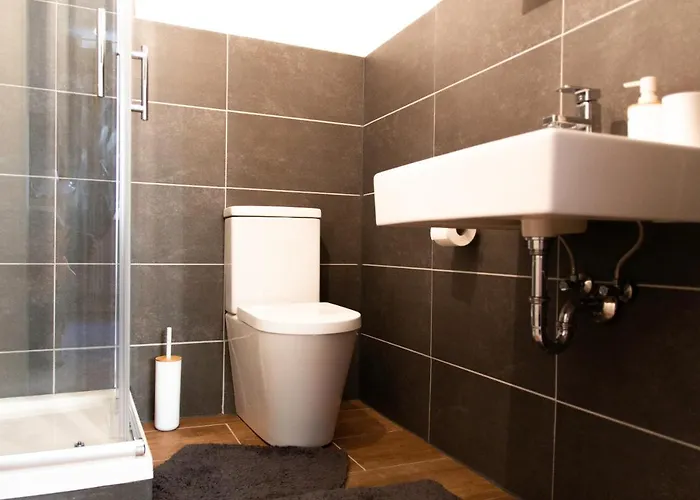 Nuerburgring Industrial Design House, Grosser Garten, Bbq * Adenau