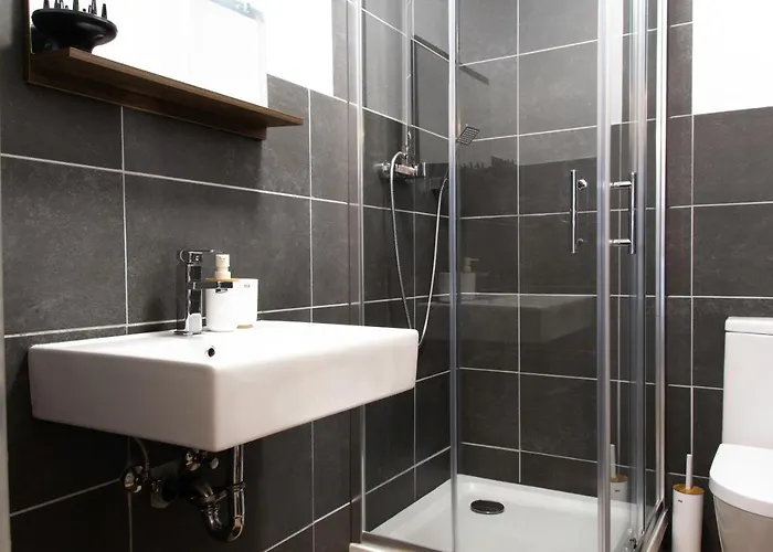 Nuerburgring Industrial Design House, Grosser Garten, Bbq Lejlighed